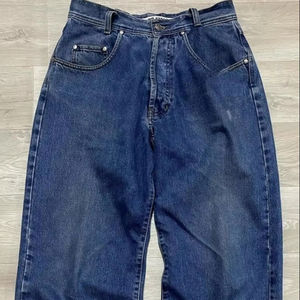 กางเกงยีนส์แฟชั่นสำหรับผู้ชายกางเกงยีนส์มีกระดุมทรงหลวมสำหรับใส่สบายออกแบบได้ตามต้องการ - Product Image 1