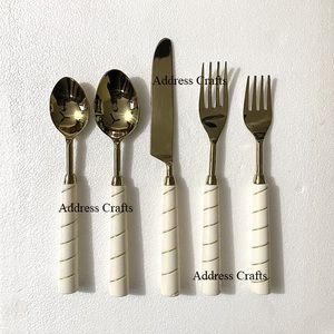 Ensemble de couverts écologiques luxueux avec poignée en nacre moderne ensemble de couverts en titane couverts en or pour la vaisselle à la maison - Product Image 6