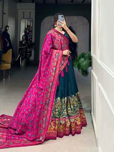 Lehenga en soie pure douce Lehenga à imprimé fantaisie pour demoiselles d'honneur, style pakistanais, mariage indien pakistanais - Product Image 2
