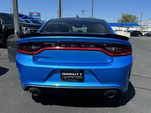Dodge Charger 2023 en parfait état - Product Image 3