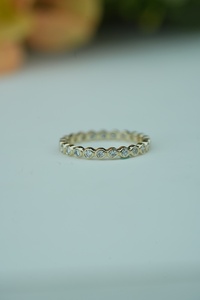 Anillo de diamante cultivado en laboratorio Premium corte redondo VS1 claridad IGI SGL certificado Oro rosa oro plata venta al por mayor pedido a granel proveedor - Product Image 2