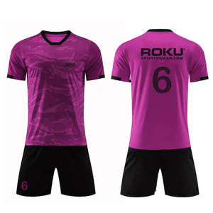 Uniformes de fútbol personalizables de alta calidad para adultos, diseño transpirable de poliéster duradero con logotipo de nombre de equipo, conjuntos hechos en fábrica - Product Image 4