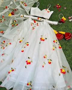 El último diseñador Pure Organza Silk Hand Work Impreso Lehenga Choli por Fab Zone - Product Image 3