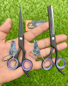 Tijeras de adelgazamiento de peluquero de acero inoxidable sostenible, herramienta de corte de pelo de hoja recta de nuevo estilo con función de seguridad, herramienta de belleza - Product Image 2