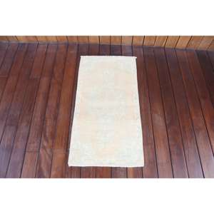 Alfombra Turca Vintage, Alfombra Pequeña de 1,4x2,8 pies, Alfombra Blanca a Rayas - Product Image 1