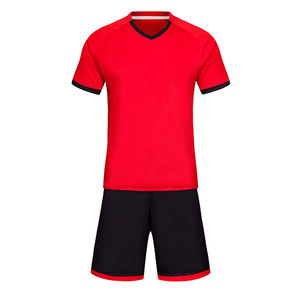 Maillots de football personnalisés en sublimation, nouvelle saison, vente en gros, unisexe, couleur personnalisée, 100% polyester, logo et design personnalisés, service OEM - Product Image 2