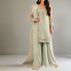 Vente en gros de femmes prêt-à-porter ensemble de costume décontracté élégant haut à manches longues et pantalon pour le travail et les voyages tissu doux confortable - Product Image 3