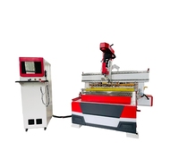 Routeur CNC intelligent compact avec nouveau système de contrôle DSP NC Studio/Mach3/Syntec pour les ateliers peu encombrés