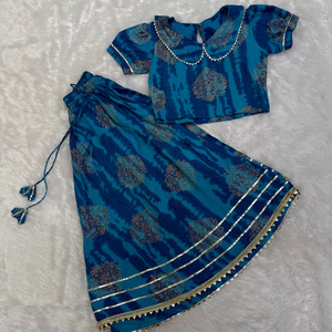 Lehnga choli เลฮานกางานแฮนด์เมดสำหรับเด็กผู้หญิงดีไซน์แบบดั้งเดิมของอินเดีย - Product Image 1