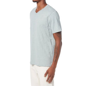 Qualité supérieure vente en gros à chaud dernière mode porter des vêtements de couleur unie pour hommes T-Shirt respirant Design personnalisé T-shirt uni pour hommes - Product Image 5