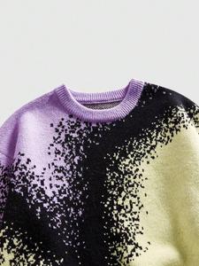 Maglione Invernale da Uomo con Collo Rotondo, Traspirante, con Motivo Jacquard Sfumato a Pixel, Viola Giallo Nero, Vestibilità Ampia, <span class=keywords><strong>Spalle</strong></span> Cadenti, Stile Streetwear - Product Image 3