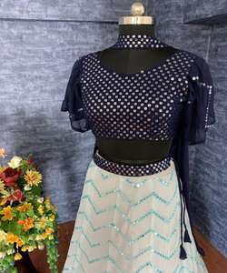 Nueva colección de tendencias Diseñador Lehenga Mujeres y niñas usan ropa de fiesta Lehenga Choli con blusa en ropa al por mayor - Product Image 1