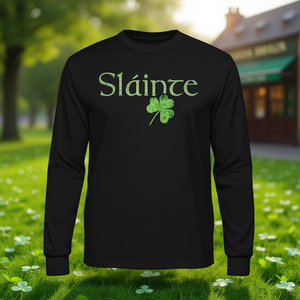 Maglietta a Maniche Lunghe Promozionale Slainte Shamrock Verde Portafortuna Irlandese per la Festa di San Patrizio - Product Image 3