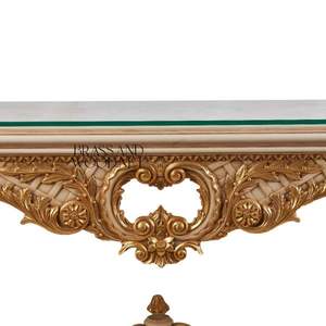 Table console dorée artisanale de luxe avec plateau en marbre gravé, design baroque classique, sculptures ornées pour intérieurs élégants - Product Image 5