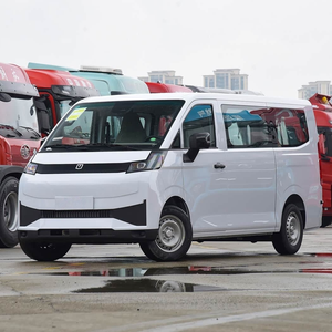 F a R I Z O n V7E 2025, Furgoneta Eléctrica, Versión de Carga y Pasajeros, 2 9 Asientos, Autonomía de 501-600 km, Motor de 100-150 kW, Batería de 90-110 kWh, EE. UU. - Product Image 1