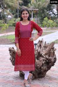 Designer Rayon <b>Kurti</b> Ready Made Ethnic Wear <b>for</b> <b>Women</b> Office & Casual Plus Size with Foil Print <b>for</b> Party Wear - Product Image 6