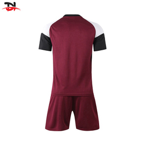 Uniformes de Fútbol Transpirables con Impresión Personalizada Premium, Nuevo Diseño de Camiseta de Fútbol con Nombre del Equipo y Nombre Personalizado, Manga Corta - Product Image 2