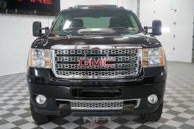 GMC Sierra 2500 Denali 4x4 d'occasion 2011 - Product Image 2