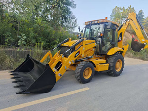 Retroexcavadora CAT 420F usada con cucharón, pulgar hidráulico y cargador frontal de ruedas hidráulico, en venta en Francia - Product Image 4