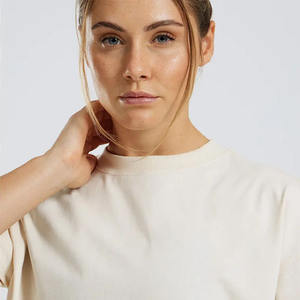 OEM logotipo personalizado Beige comodidad Oversize manga corta Mujer camiseta transpirable 100% algodón elegante relajado ajuste gimnasio entrenamiento camiseta - Product Image 2