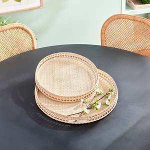 Ensemble de plateaux en rotin durable, plateau de service en osier tissé à la main, design empilable, organisateur décoratif pour table à manger - Product Image 5