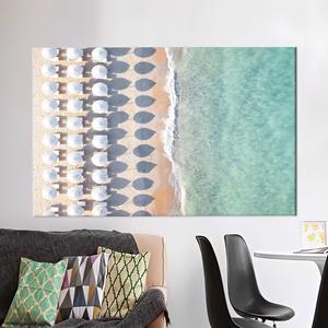 Impression sur toile Serene Beach Umbrellas - Décoration murale côtière, 1P : Gallery Wrapped - Product Image 1