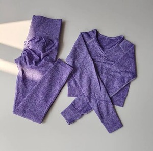 Ensemble de yoga respirant et sans couture pour femmes, haut court de gymnastique à manches longues, leggings taille haute, combinaison de sport solide pour entraînement, 2 pièces - Product Image 3