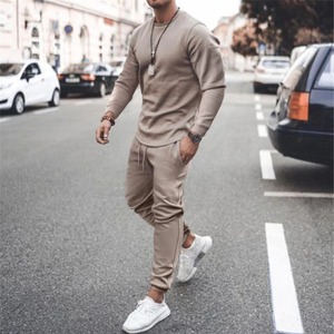 Haute qualité hiver manches longues col rond chaud survêtement pour hommes meilleure qualité couleur unie survêtement personnalisé pour hommes - Product Image 2