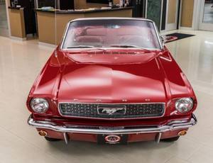 Ford Cabriolet d'occasion de 1966 - Product Image 3