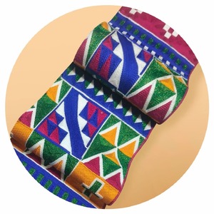 Tissu en coton jacquard tissé traditionnel exclusif pour les vêtements de mode et traditionnels, design ethnique, 100% coton - Product Image 1