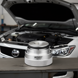 Embudo de llenado de aceite de motor Hazet con válvula de control para una adaptación conveniente al llenado de aceite - Product Image 3