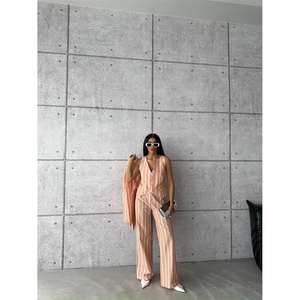 Ensemble veste et pantalon en lin rayé orange pour femmes - Product Image 5