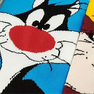 Calcetines de personaje de dibujos animados unisex hechos a medida, calcetines de diseñador de moda Funky geniales, Calcetines estampados transpirables de longitud media - Product Image 2