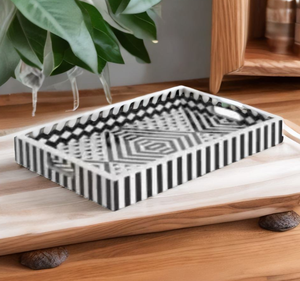 Hermosa bandeja de esmalte de madera de resina de hueso hecha a mano tallada a mano con estilo artístico y pulido a mano para una decoración sofisticada del hogar - Product Image 2