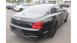 Be-ntl-ey Flying Spur Speed 2024 Usado en Excelentes Condiciones - Product Image 5