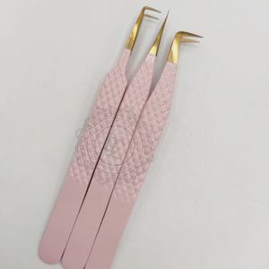 Nouvelle arrivée de pinces à cils en acier inoxydable faites à la main Logo personnalisé Revêtement en poudre rose pour bébé Diamant durable à pointe d'or - Product Image 5
