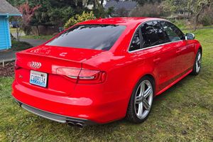 Audi S4 Prestige 2013 Usado, Sin Reserva, Motor V6 Supercargado, Diferencial Deportivo, Color Rojo Magma, Interior Negro, Propiedad de la Costa Oeste - Product Image 4