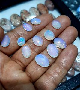 Cabujón de ópalo etíope creado en laboratorio, mezcla de formas y tamaños, piedras preciosas naturales para joyería navideña, certificado IGI - Product Image 1