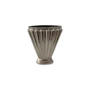 Jarrón de Piso de Hierro Pulido de Lujo, Forma Curva Artística, Diseño Hecho a Mano para Bodas, Jarrón de Flores de Alta Calidad - Product Image 3