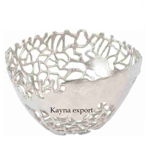 Handcrafted Aluminum Metal Texture Design Gold Color Modern Luxury <b>Disposable</b> Decorative Bowls for Wedding Event Birthday Party - Product Image 3