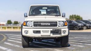 Neuf/Occasion 2024 pour ISER LC71 4.0L Essence Euro IV Double Cabine 4x4 Diesel Automatique Direction à Gauche Foncé - Product Image 2