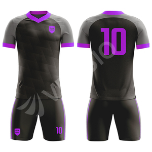 Uniforme de football pour hommes avec design par sublimation personnalisé de haute qualité OEM Sportswear Training Jersey in France Style - Product Image 6