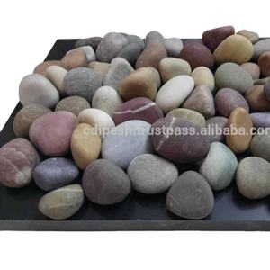 Cailloux et galets écologiques pour projets de construction en vrac Cailloux et graviers ronds en pierre naturelle à forte demande - Product Image 1