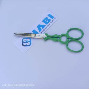 Ciseaux à broder professionnels en acier inoxydable, manche vert, pour droitiers, durables, pour nail art - Product Image 2