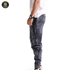 Jogging délavé à l'acide pour hommes fabriqué en usine, coupe confortable, fermeture à cordon de serrage personnalisée, pantalon léger et décontracté pour hommes délavés - Product Image 2