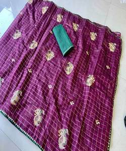 Vibrante Festival Saree de algodón con seda Precio al por mayor Ropa de fiesta para celebrar festividades con alegría y color - Product Image 6