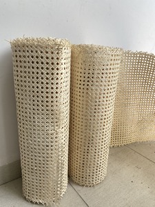Tapis en rotin naturel tissé, forme rectangulaire, durable, décoration intérieure, utilisation dans le salon, style minimaliste - Product Image 6