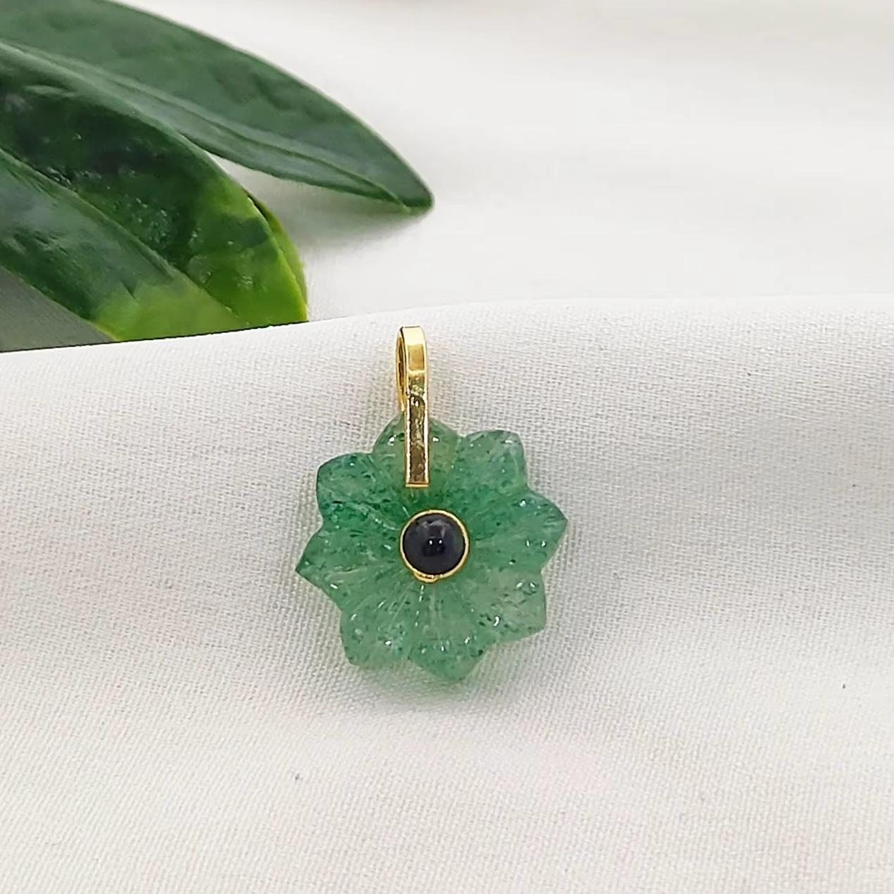 ควอตซ์สตรอเบอร์รี่สีเขียว