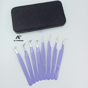 Pince à épiler professionnelle à bout pointu en acier inoxydable durable avec impression papillon violet clair avec logo privé - Product Image 4