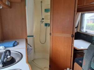 Fiat- Ducati-2,8-Diesel- Campervan- 6-Litera-Autocaravana-en-Excelente-Estado-Almacenado-All- Winter- and- Driveable - Product Image 4